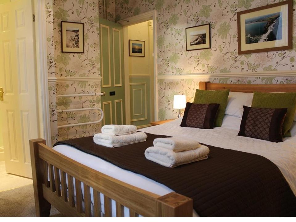 Athol House Bed & Breakfast Filey Bagian luar foto