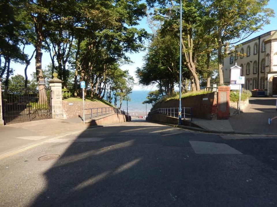 Athol House Bed & Breakfast Filey Bagian luar foto