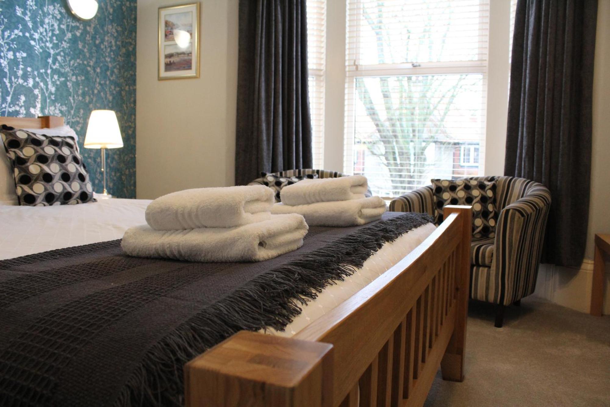 Athol House Bed & Breakfast Filey Bagian luar foto